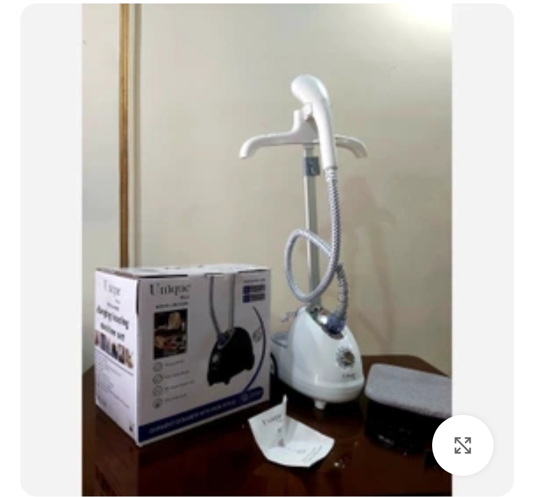 اتو بخارگر ایستاده یونیک مدل UM6500 با توان ۲۰۰۰ وات